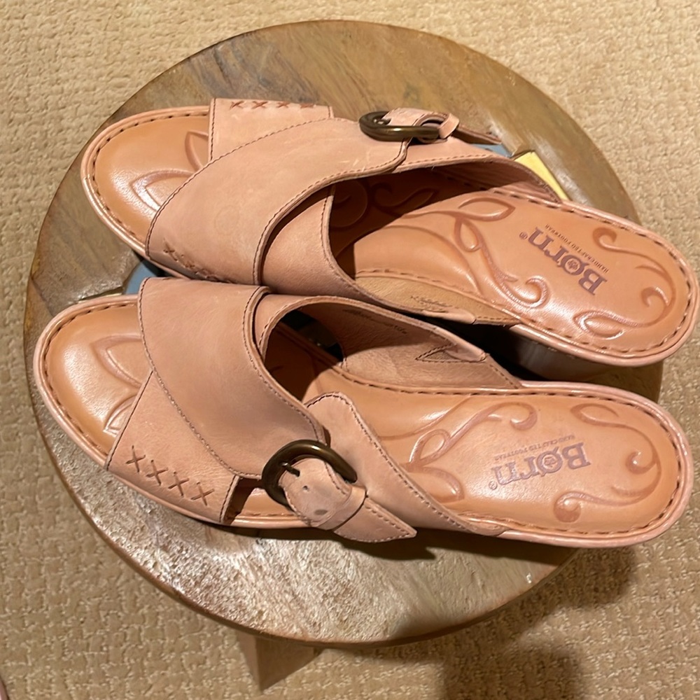 Born wedge sandals size 9
